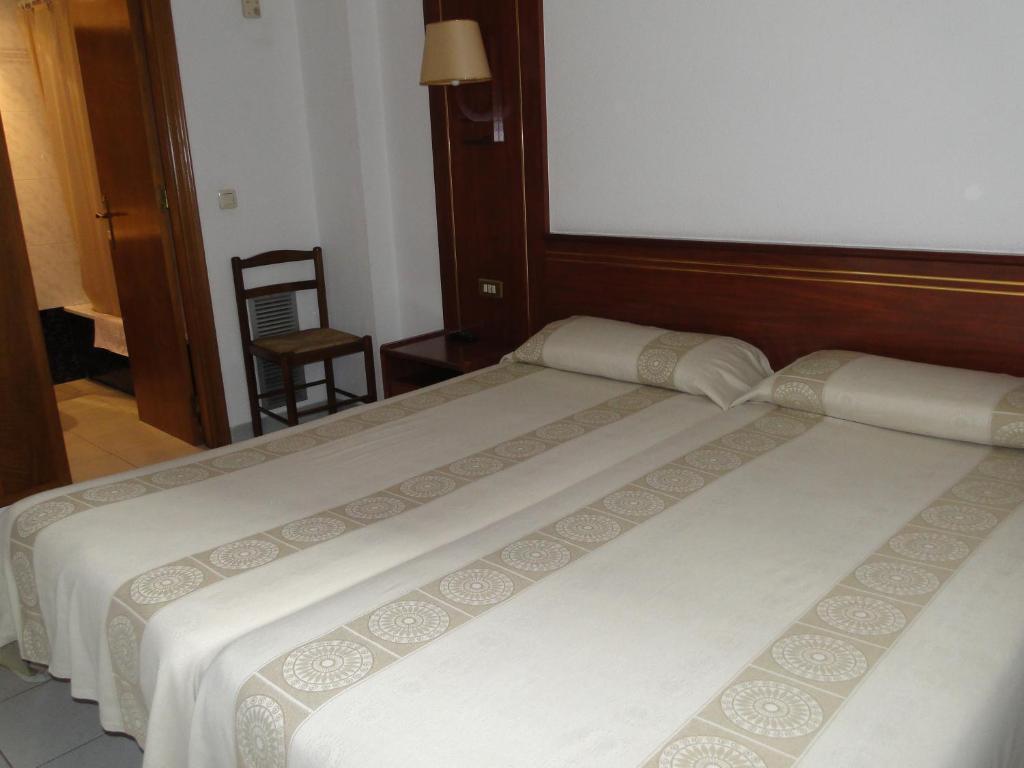 Hostal La Vinya L' Escala Exterior foto