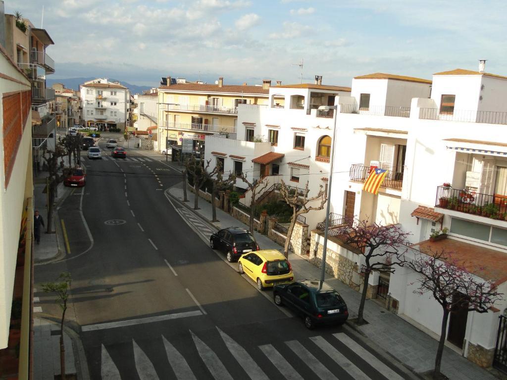 Hostal La Vinya L' Escala Exterior foto